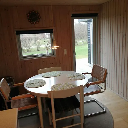 Cozy House Close To The Perfect Beach,