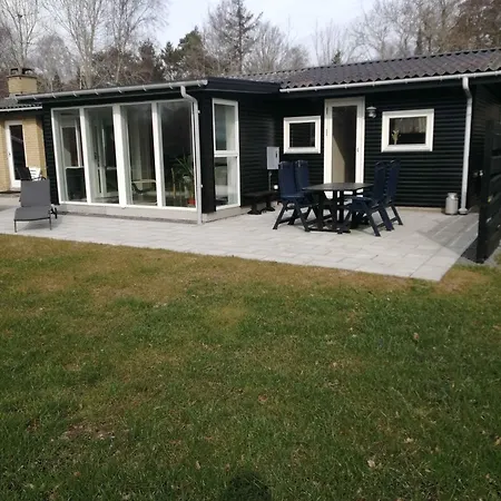 Nyaraló Cozy House Close To The Perfect Beach,